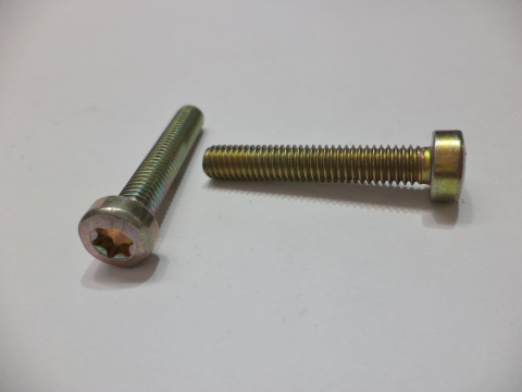 SCREW (Pack Qty 10) SCREW (Pack Qty 10)