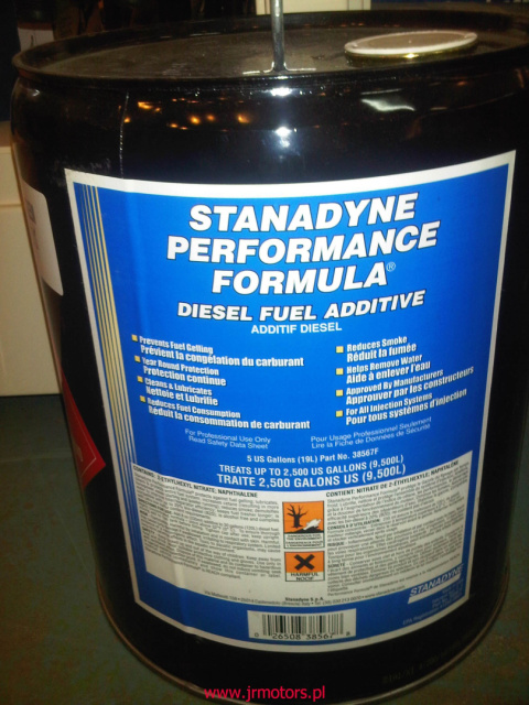 25L - Performance Formula LABEL 1