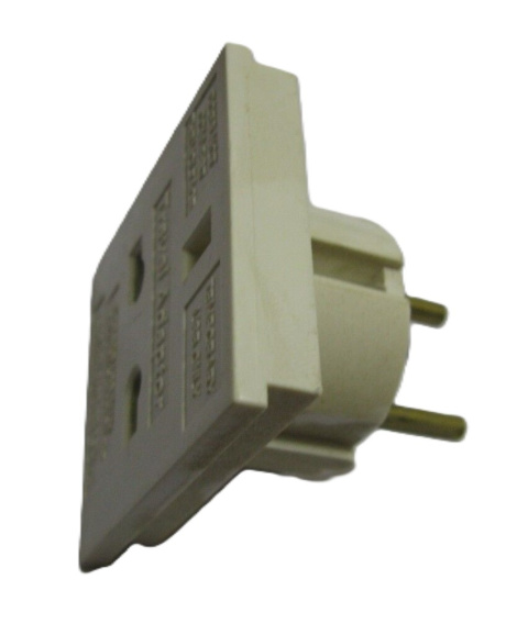 Adapter 7.5A/250V z wtyczki GB/IR typu G na europejską typu C